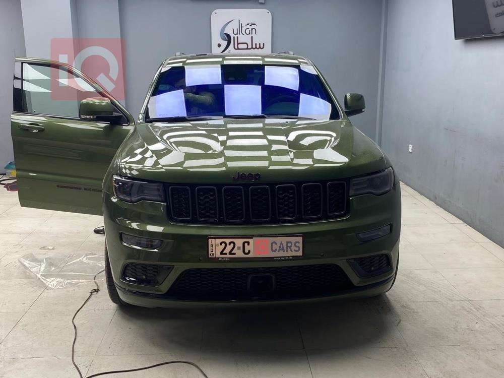 جيب جراند شيروكي